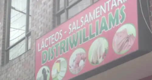 LACTEOS  SALSAMENTARIA DISTRIWILLIAMS BOGOTÁ